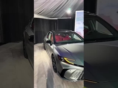 トヨタ・キャムリー 4ドア5席セダン 旅行に必要な オイル電気ハイブリッド 車 キャムリー 2024